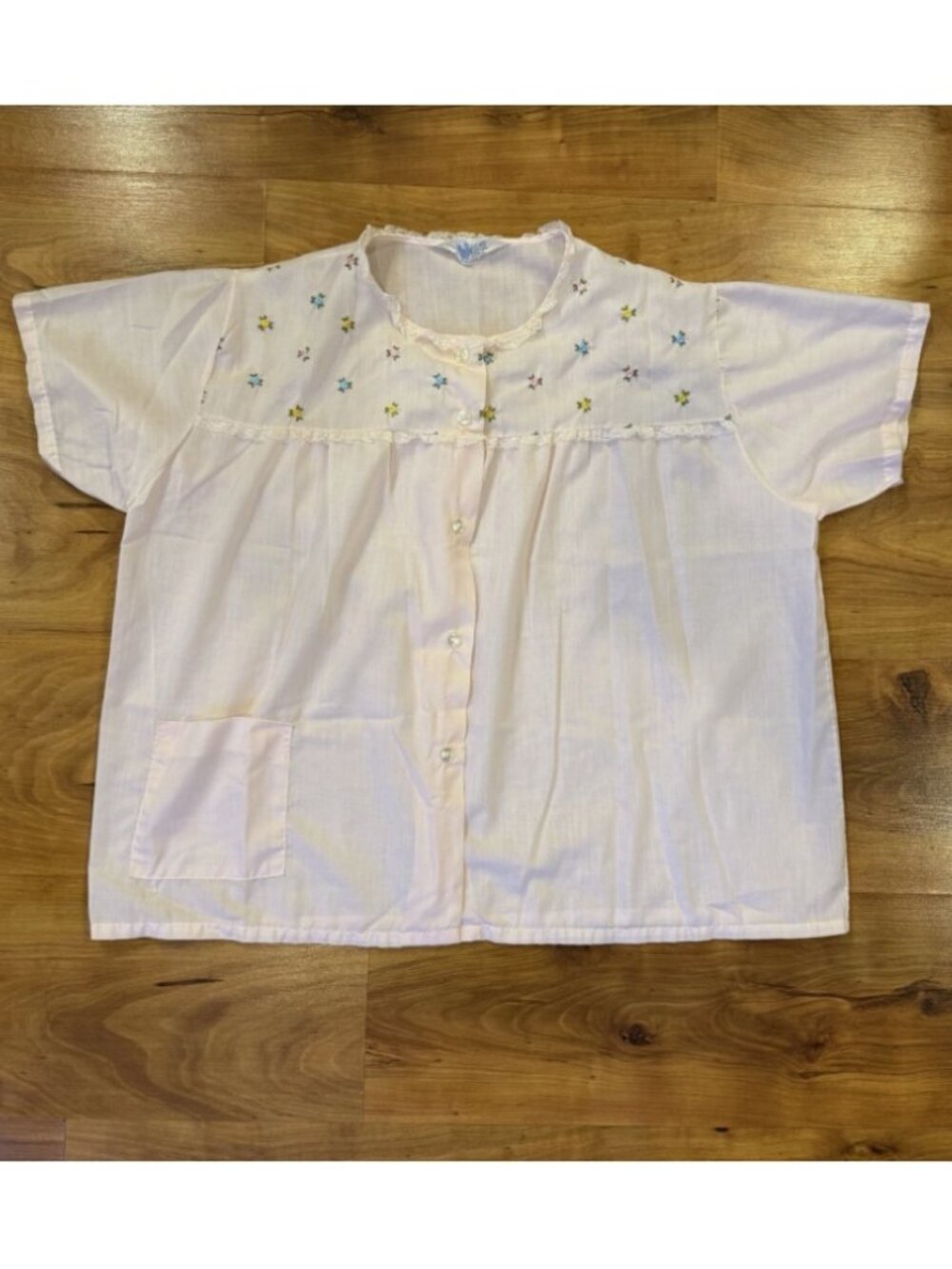 Vtg Katz Large Women's Pink Button Up With Delicate Embroidered Flowers PJ Top